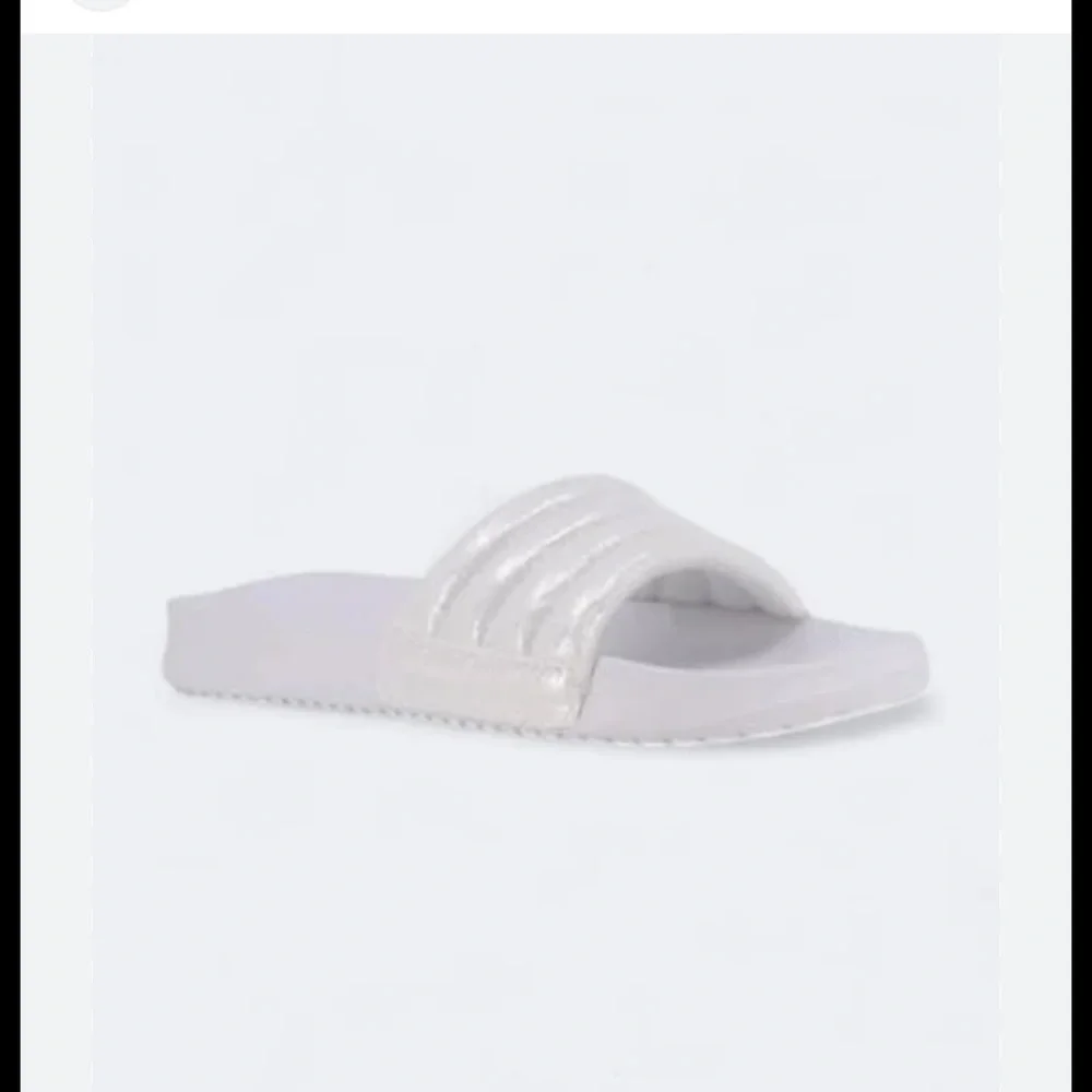 New Sugar Girls White Iridescent Slide Sandals Beach Vacation Resortwear‎ Summer